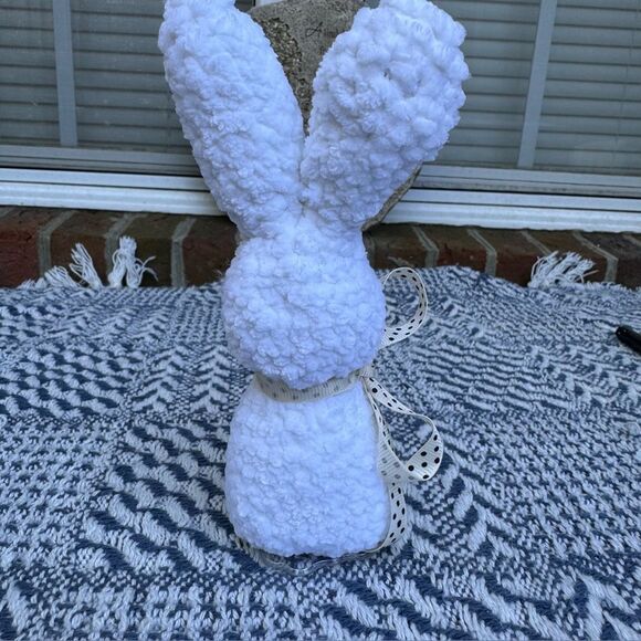 Hand Crochet stuffed Peep - Picture 3 of 4